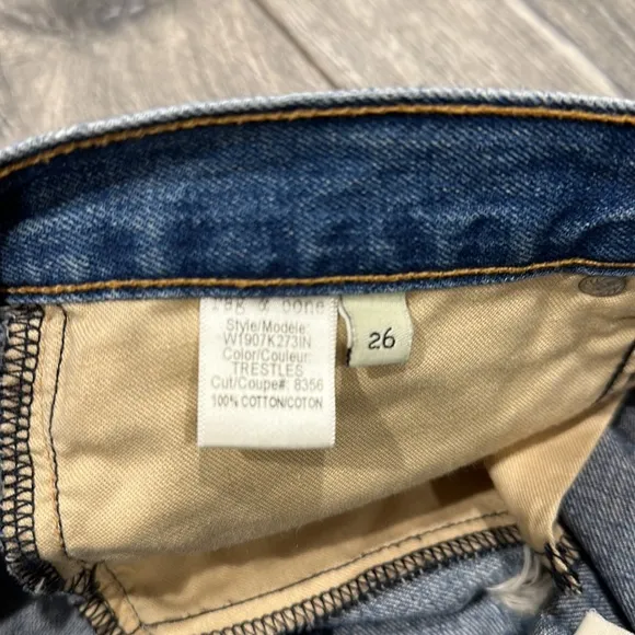 • Rag &amp; Bone • Cut Off Denim Jean Shorts Distressed Blue Trestles 26 Women’s