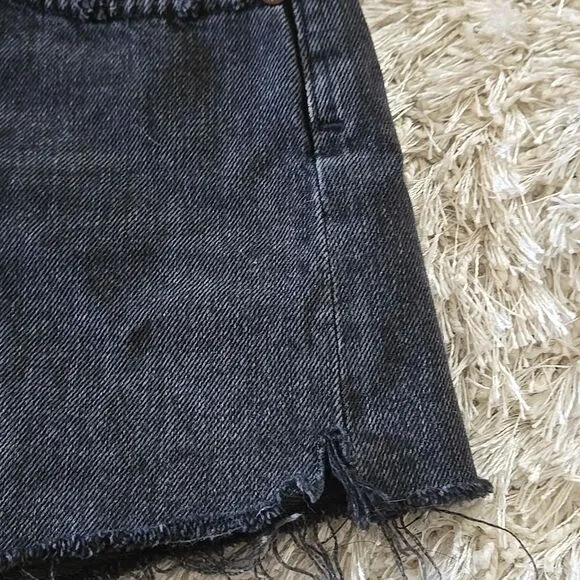 Agolde Black washed denim shorts size 24 button fly y2k womens small