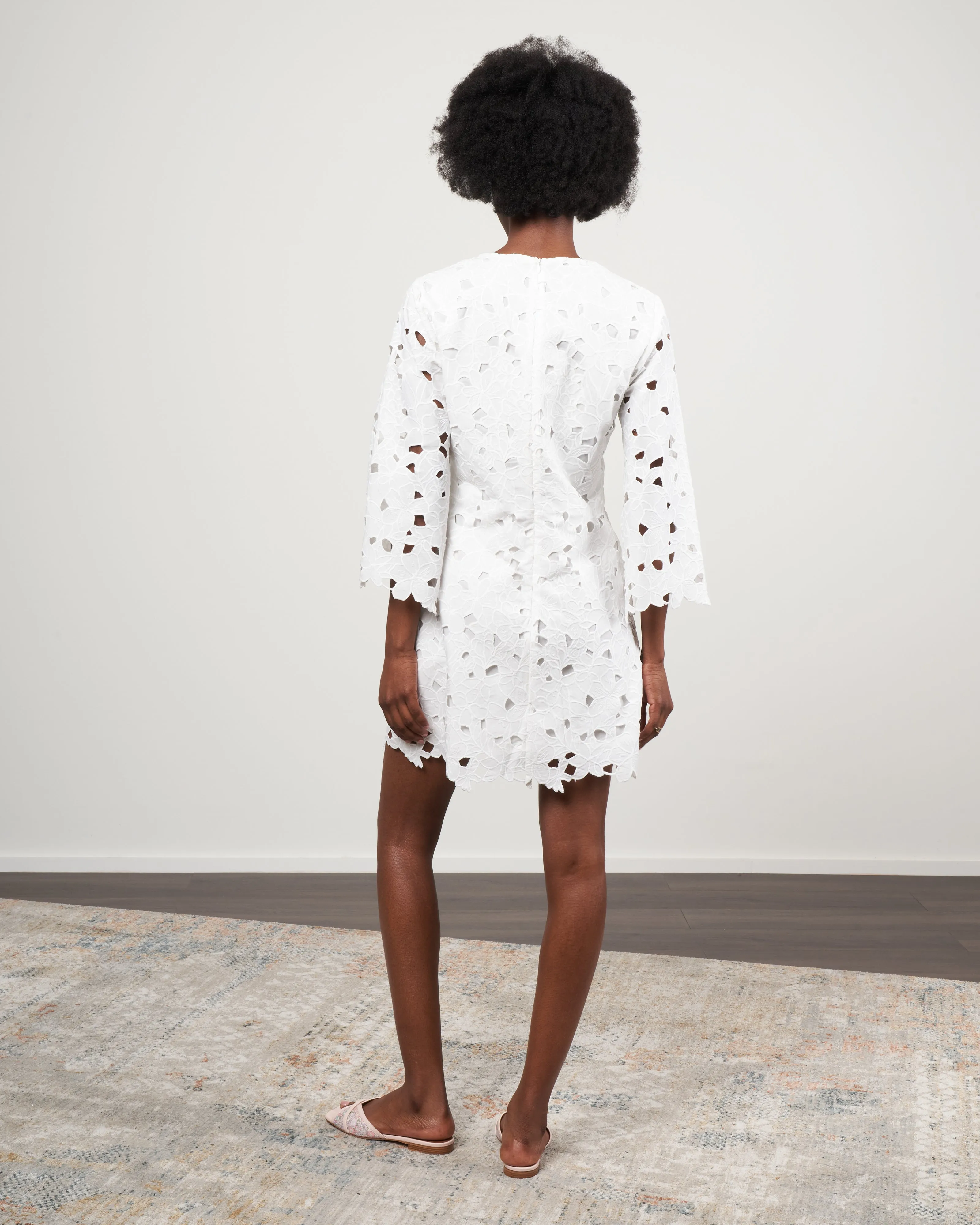 annabelle dress - scalloped floral eyelet white