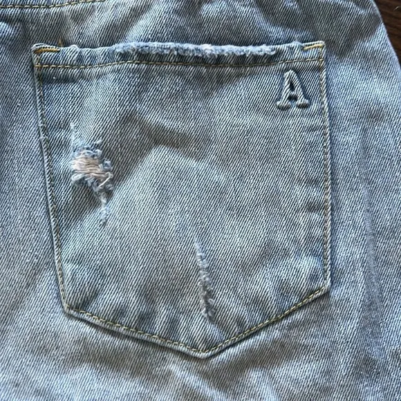 ARTICLES OF SOCIETY JEAN SHORTS size 26’
