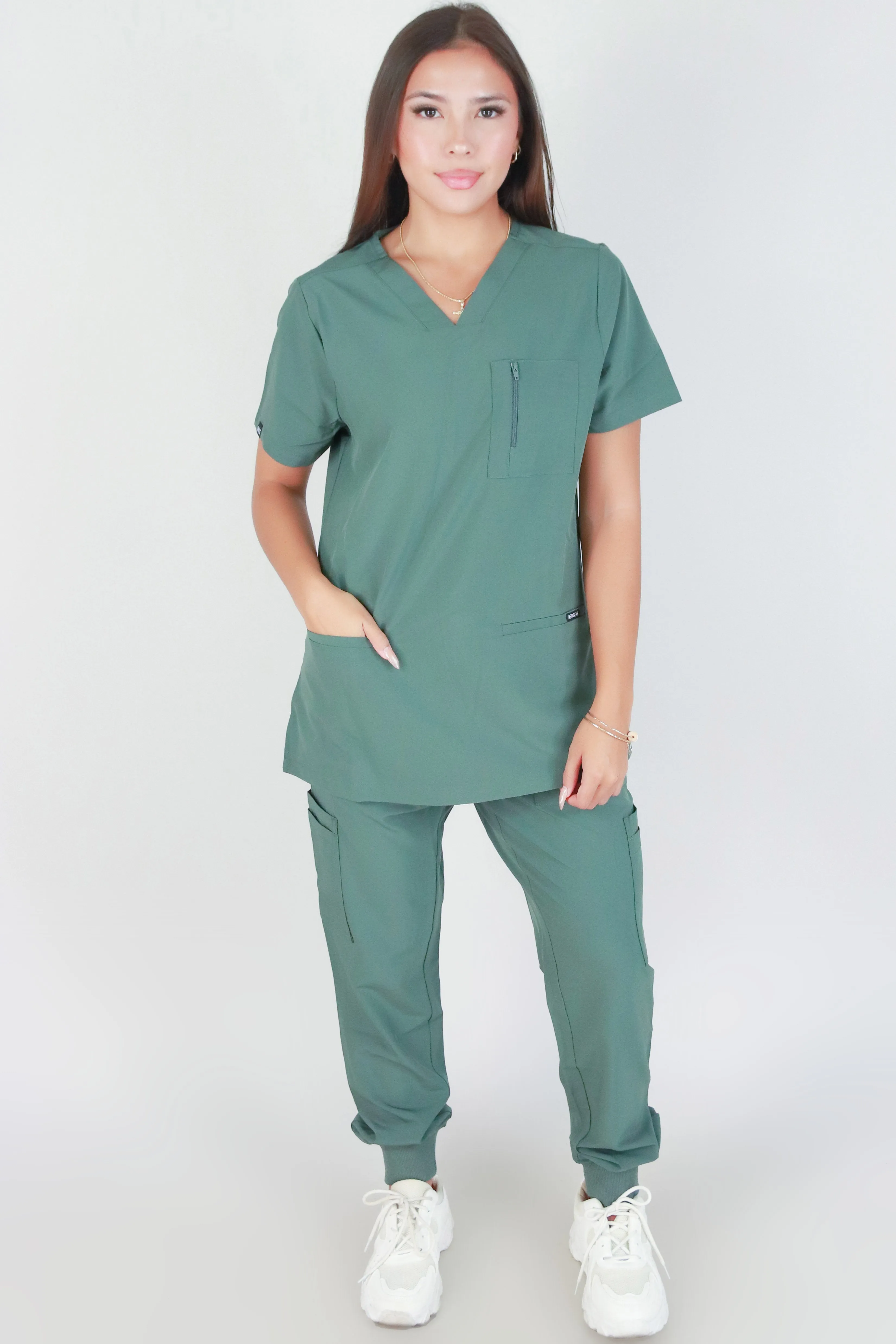 BE PATIENT WITH ME SCRUB PANTS