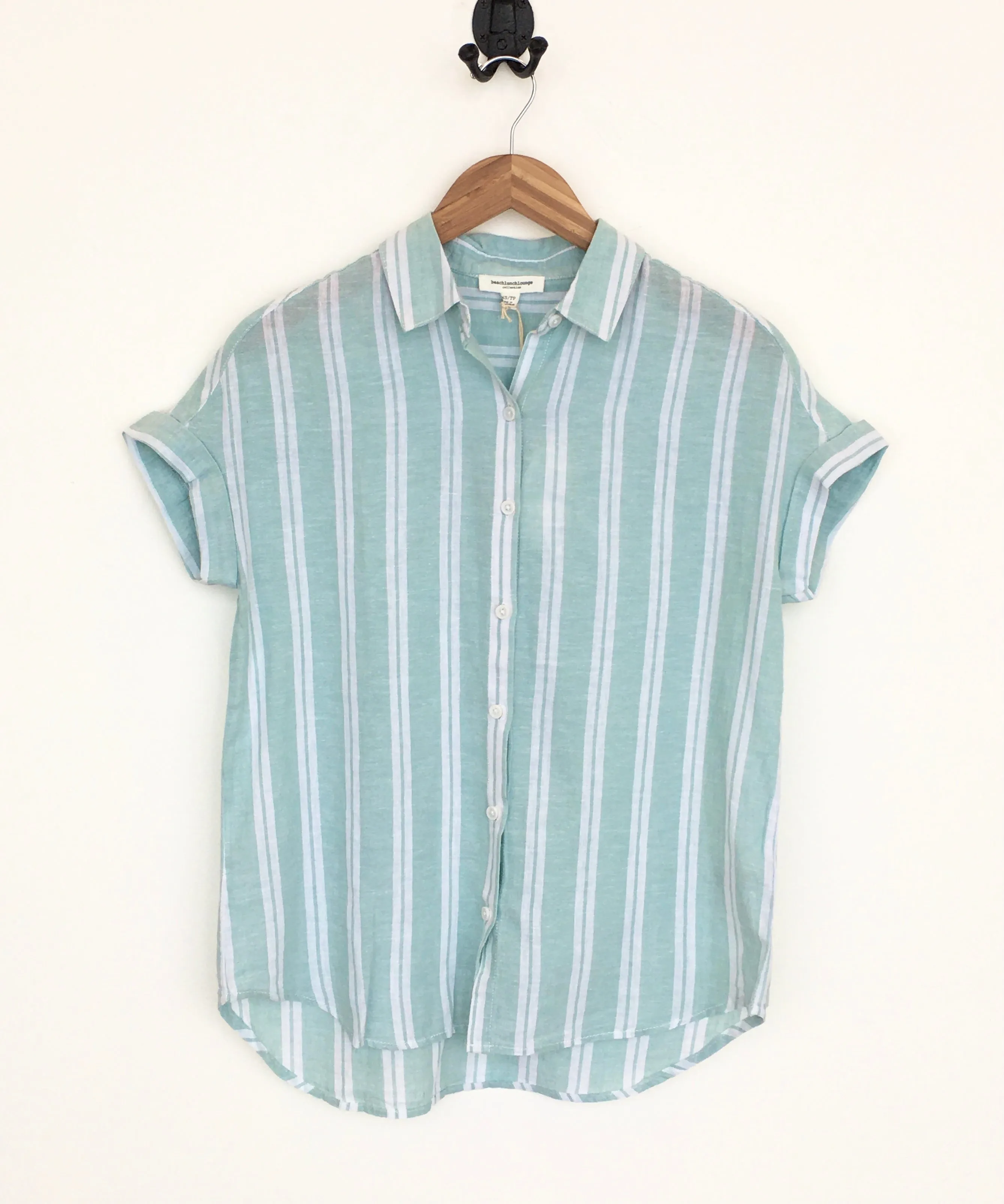 BeachLunchLounge Spencer Linen Top - 2 colors