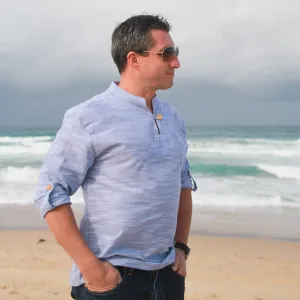 Breeze Shirt Sewing Pattern - Men's/Straight Fit