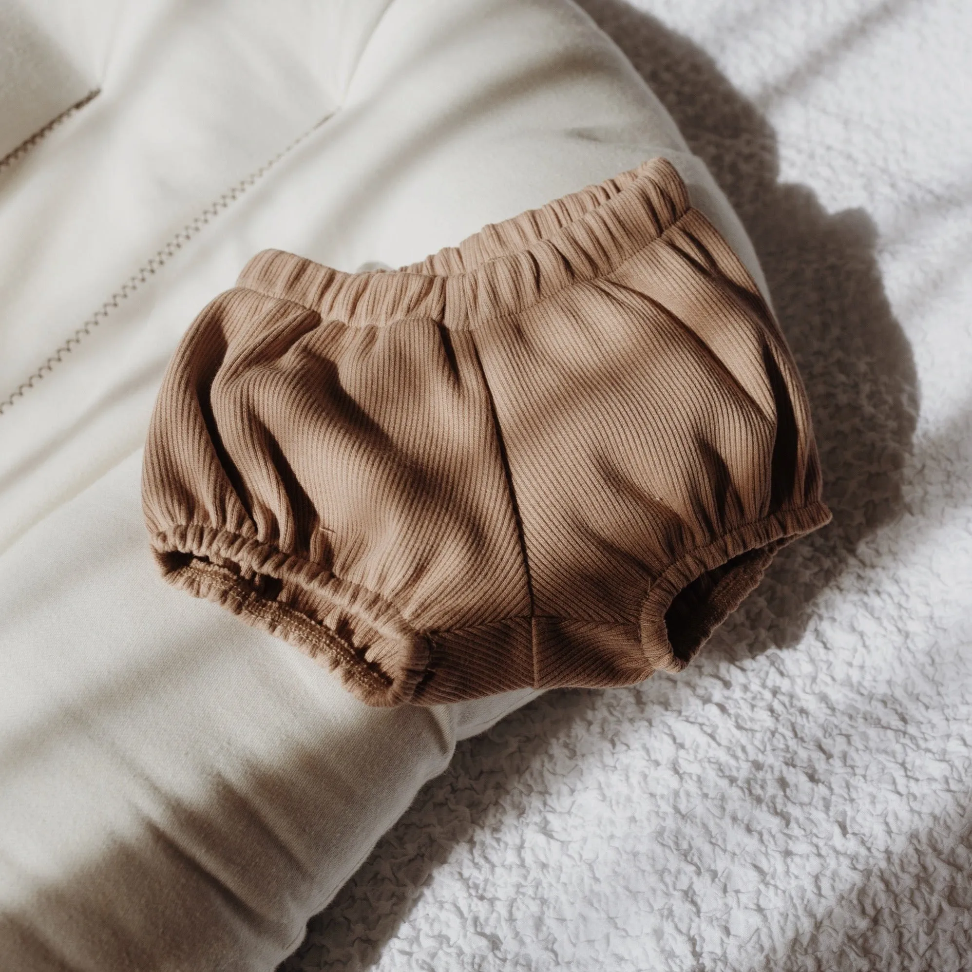 Cole Cotton Rib Baby Bloomers (Biscuit)