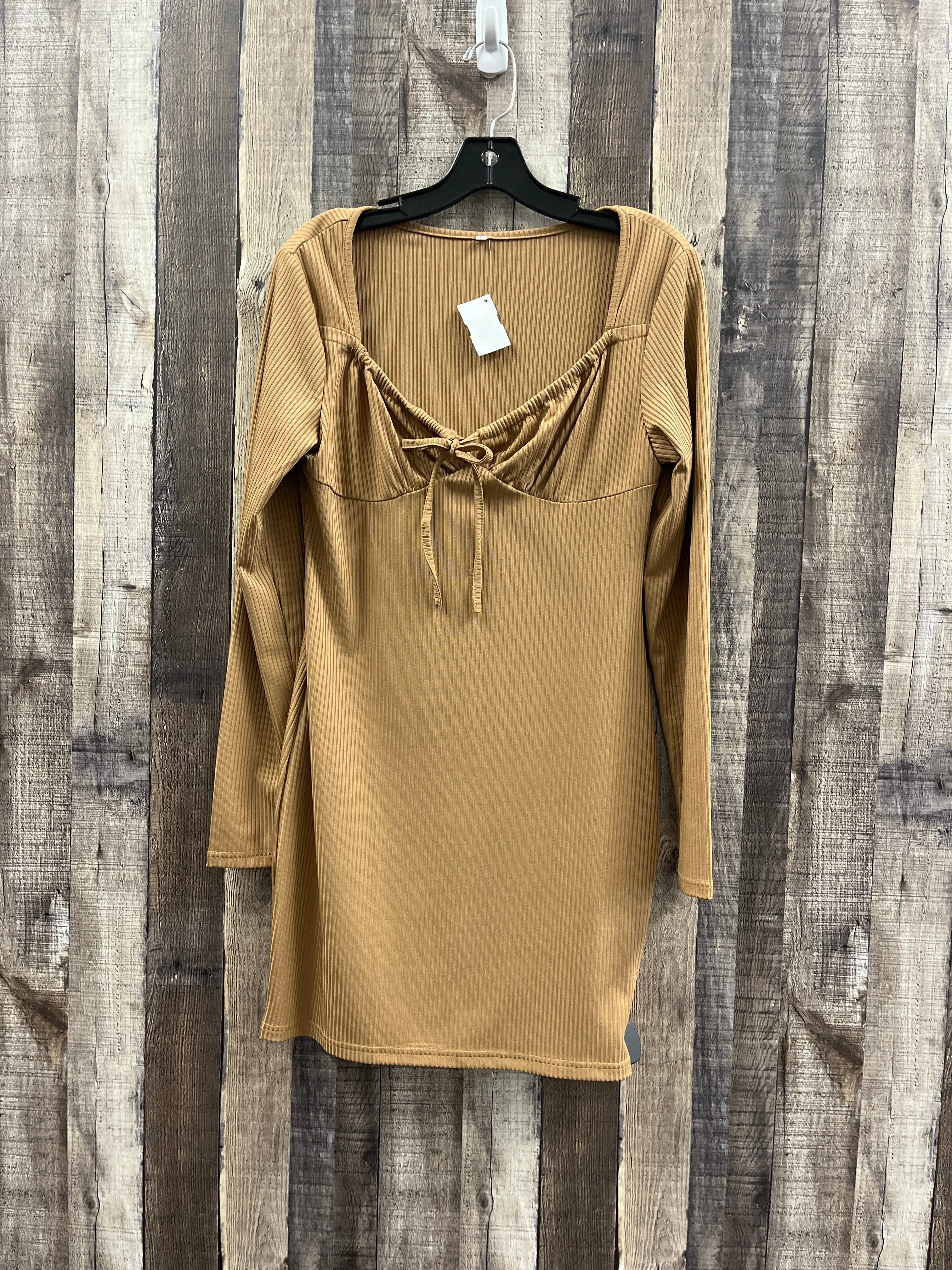 Dress Casual Short By Cmf In Brown, Size: L