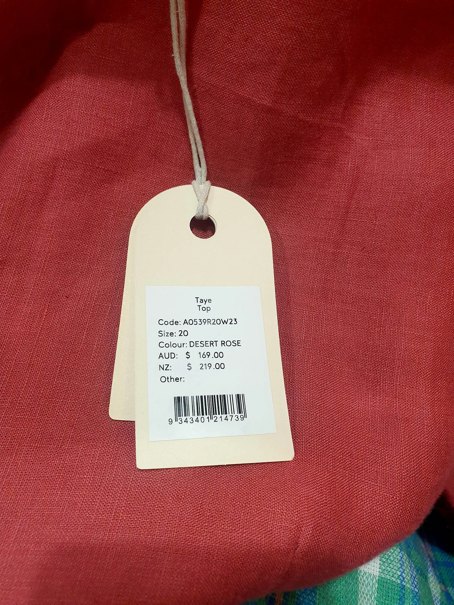 Elk red linen top size 20