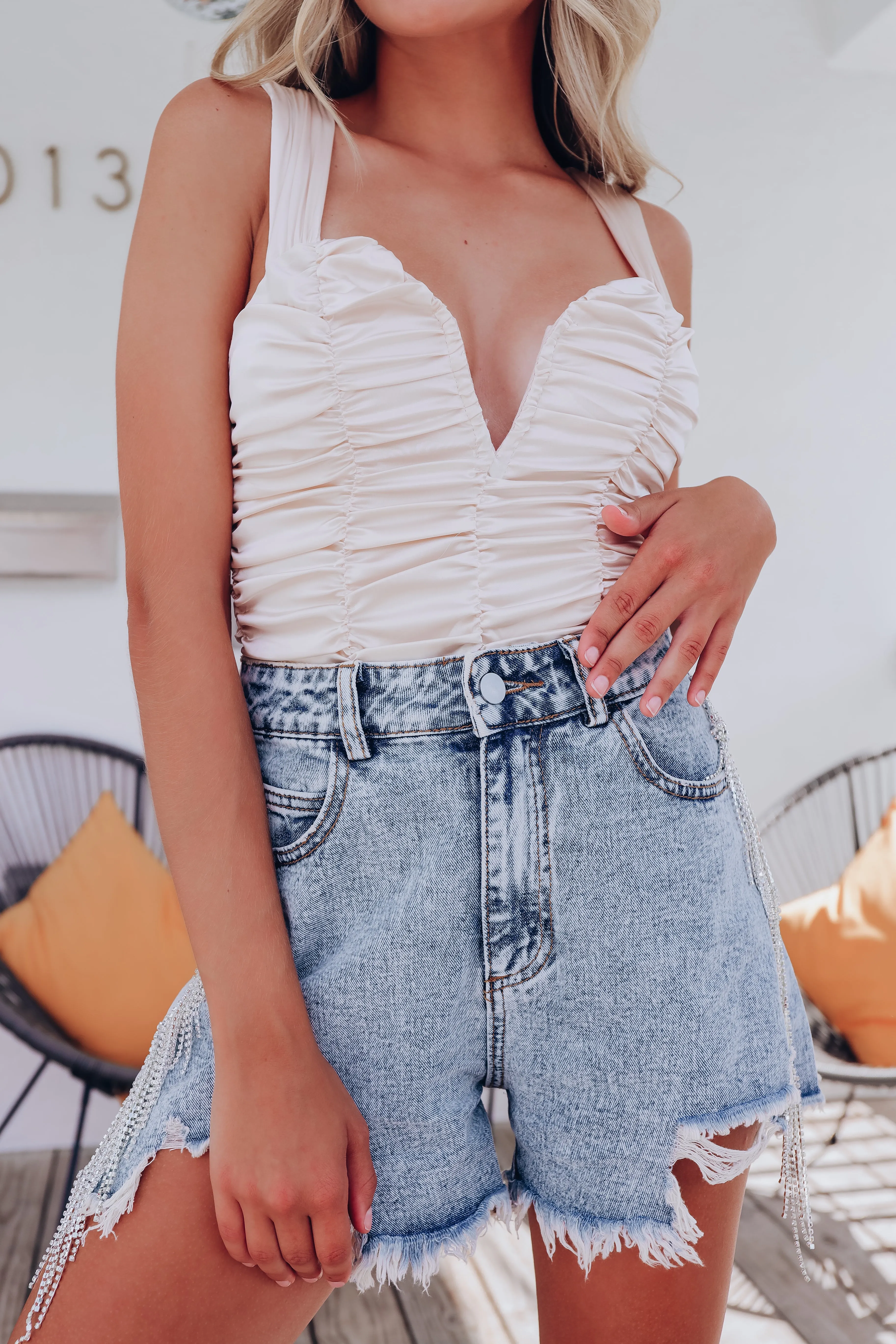 Exuding Femininity Rhinestone Denim Shorts -Blue