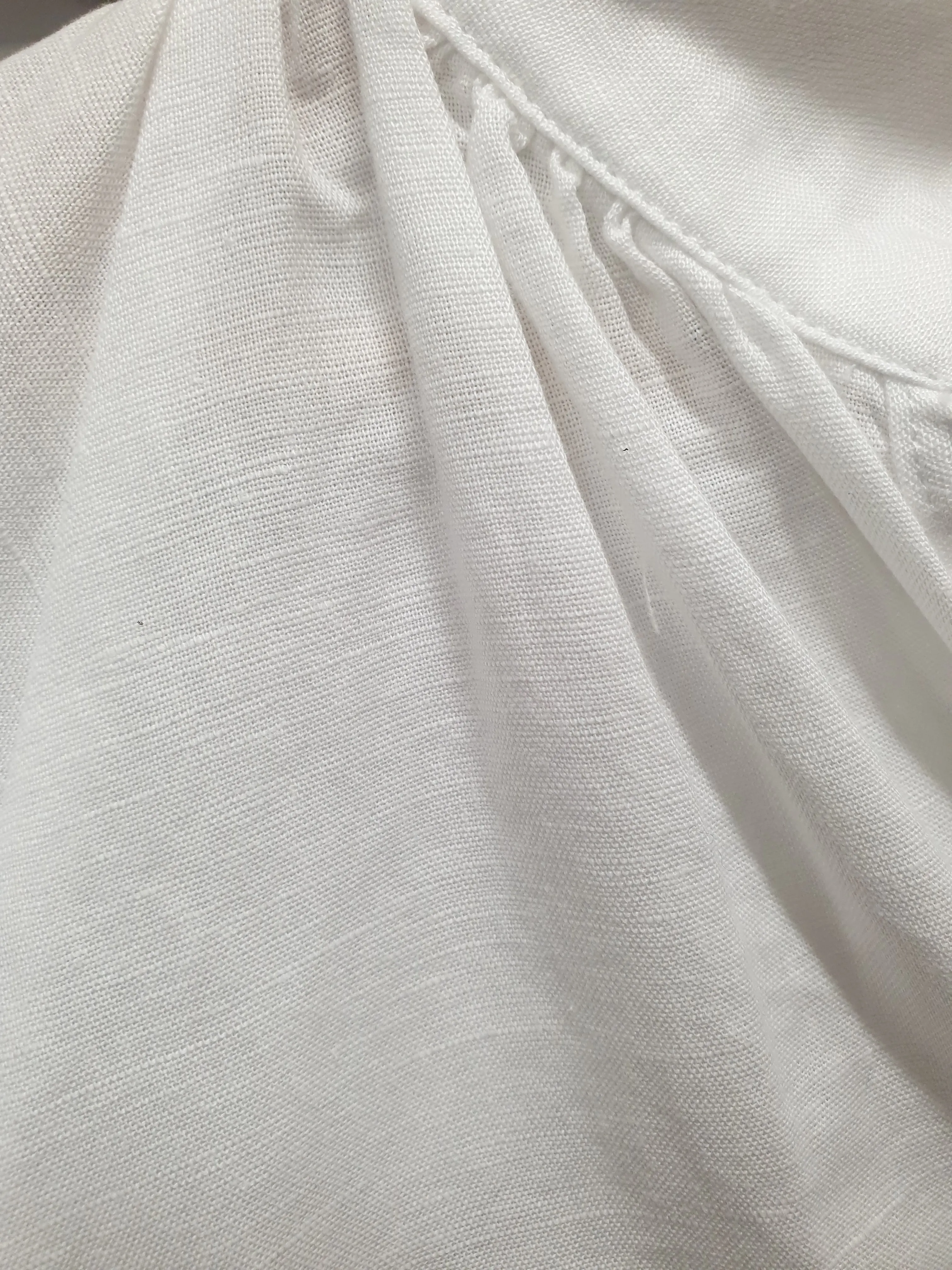 Fate   Becker white cotton-linen shirt/top size 20