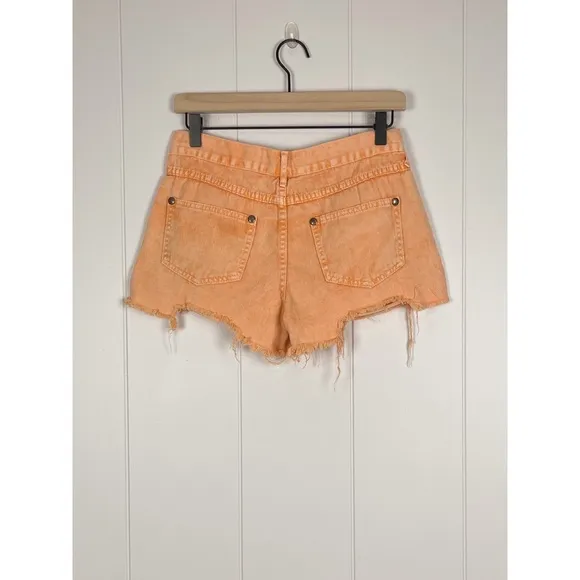 Free People | Distressed Cut Off Short