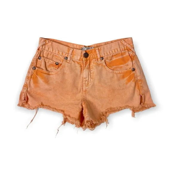 Free People | Distressed Cut Off Short