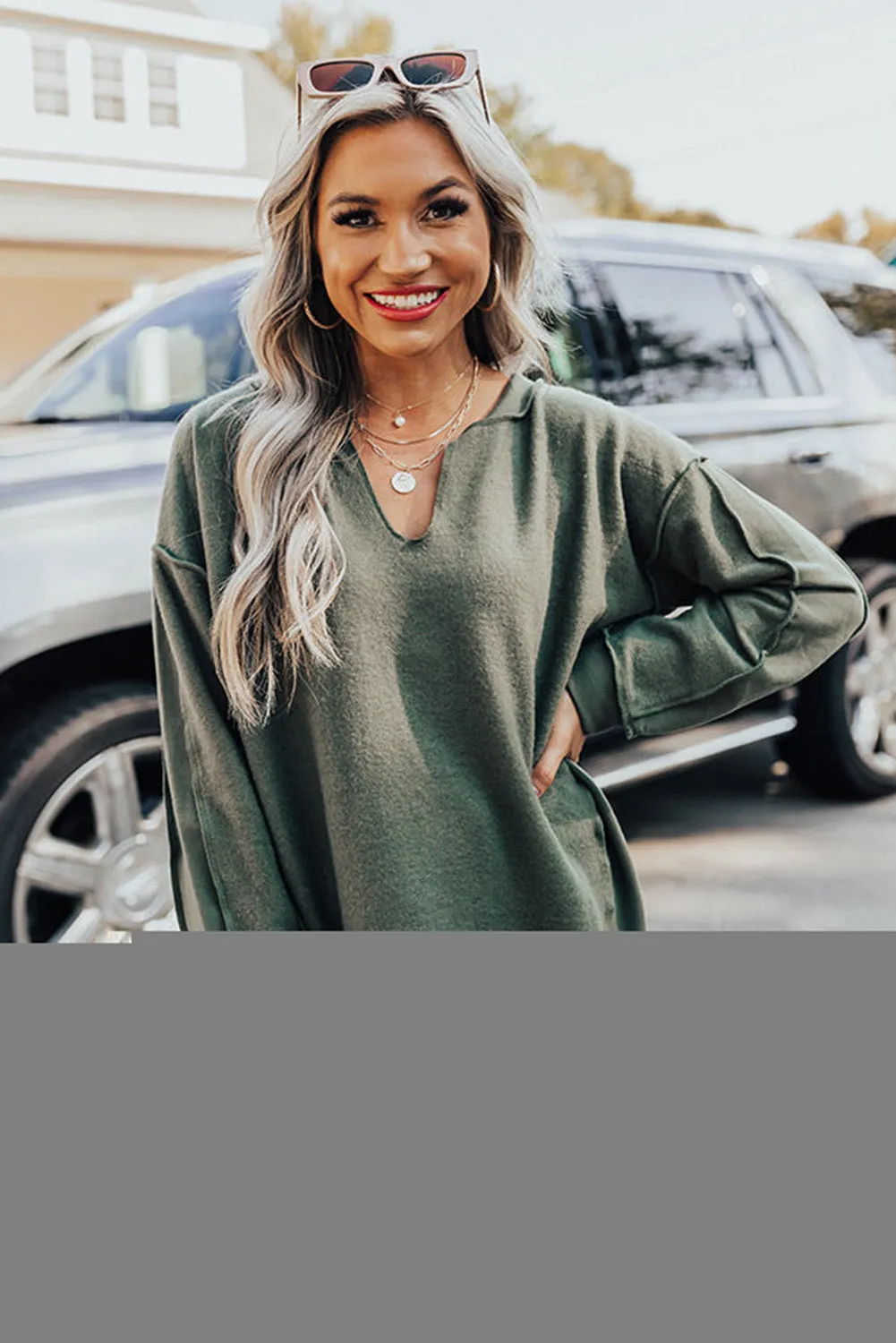 Green Expose Seam Detail Split Neck Long Sleeve Top