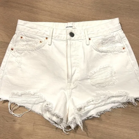GRLFRND White Granada Denim shorts The Cindy Size 26 High Rise Distressed