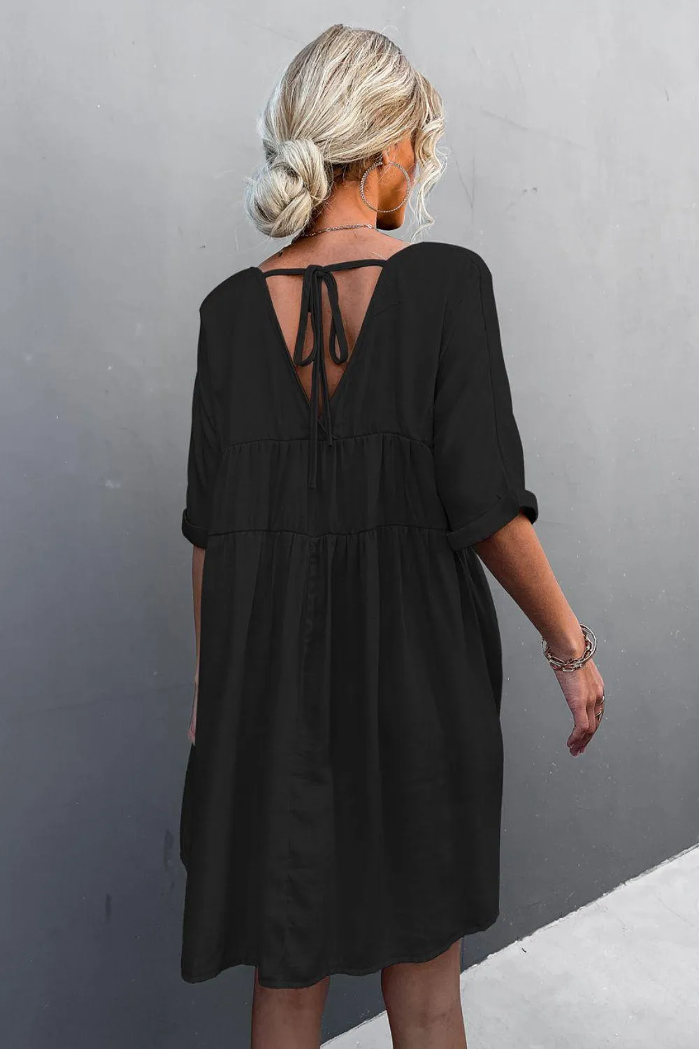 Hazel Blues® | Tie Back Pocket Mini Dress
