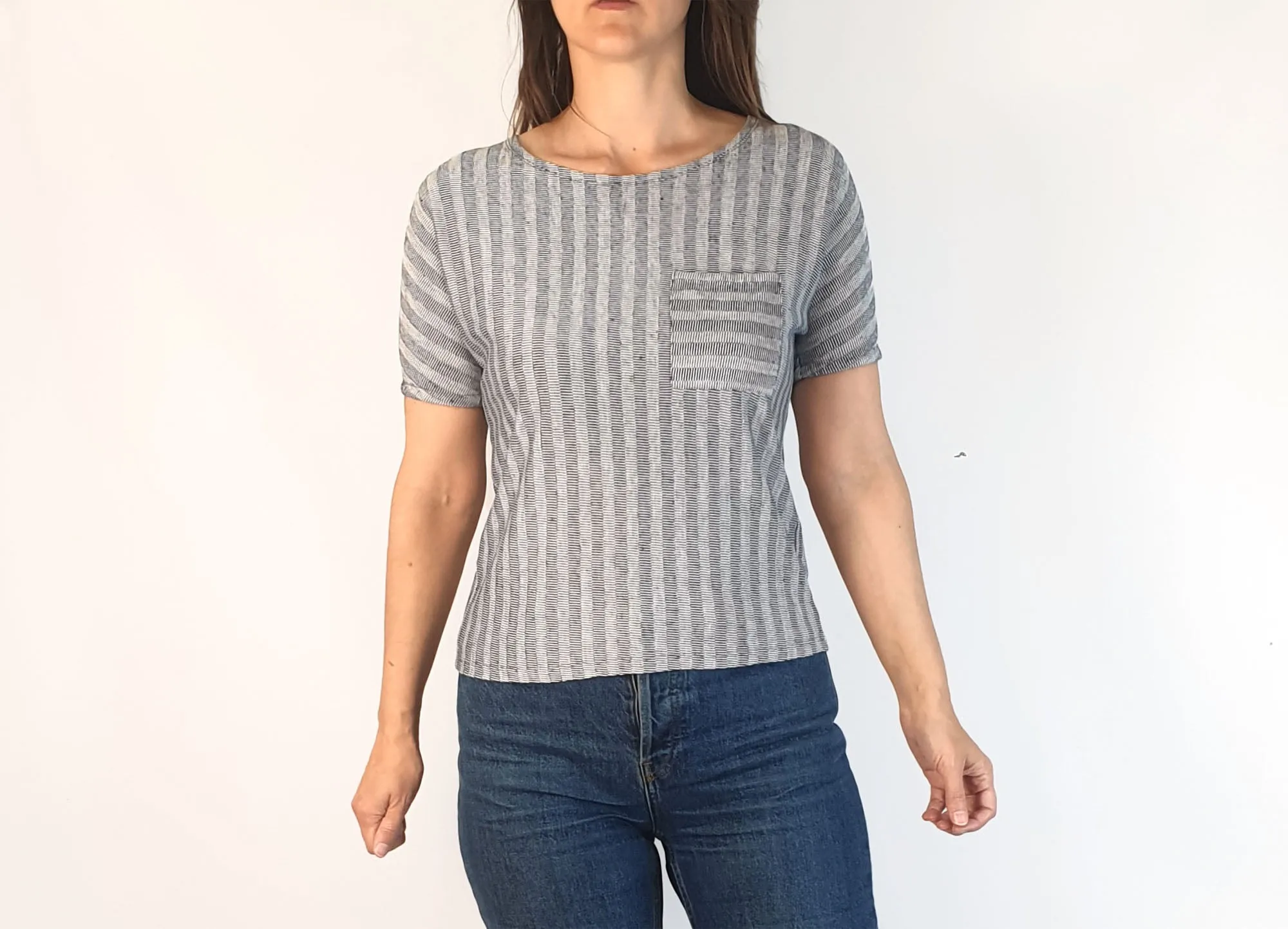 Jigsaw grey and blue striped linen mix top size XS, fits 6 and 8