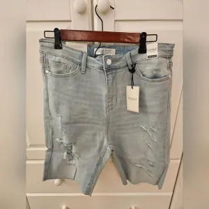 Judy Blue High-Rise Distressed Shorts