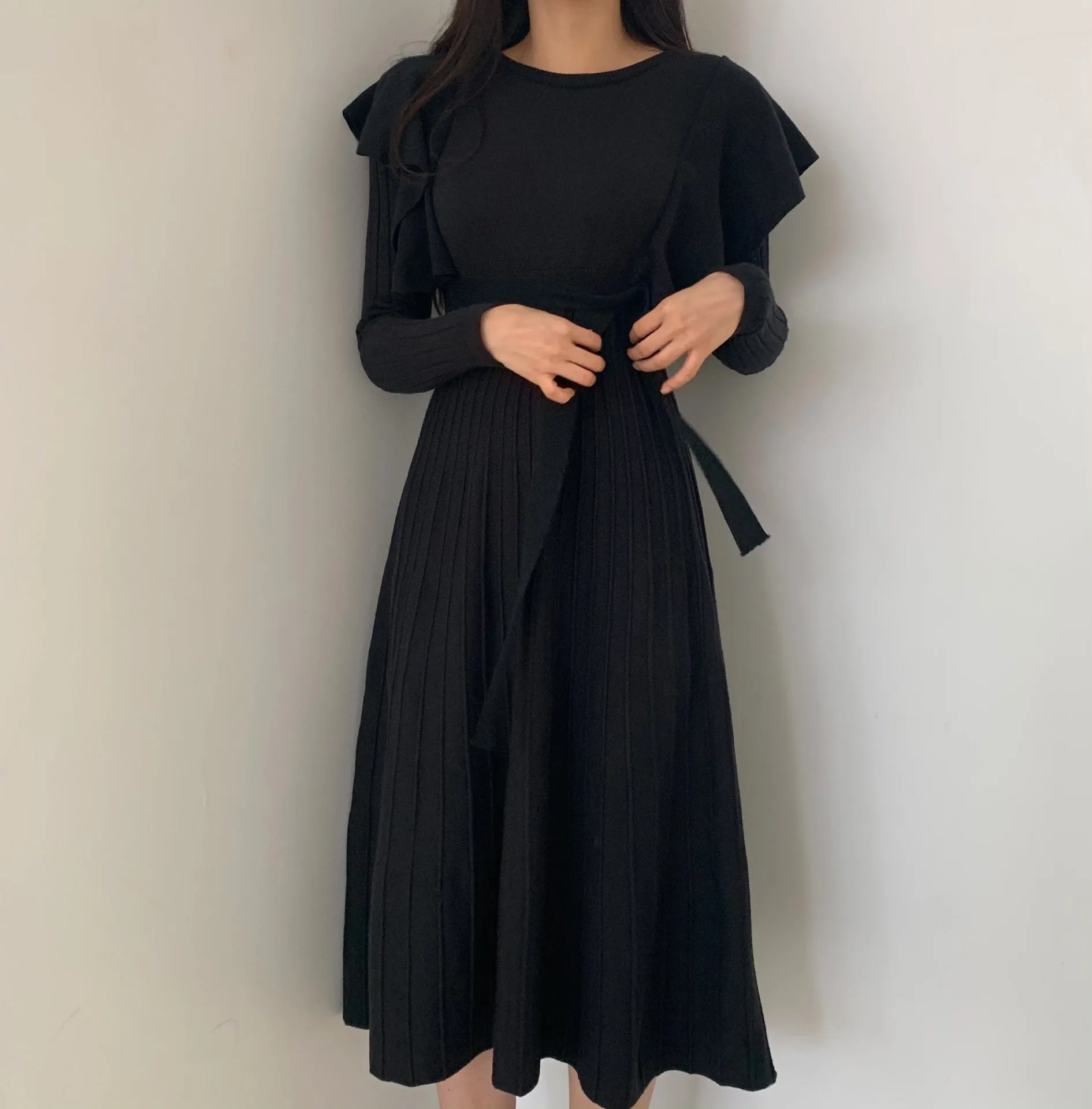 Lace-up Ruffled Flounces Splicing Knit Sweater Midi Dress