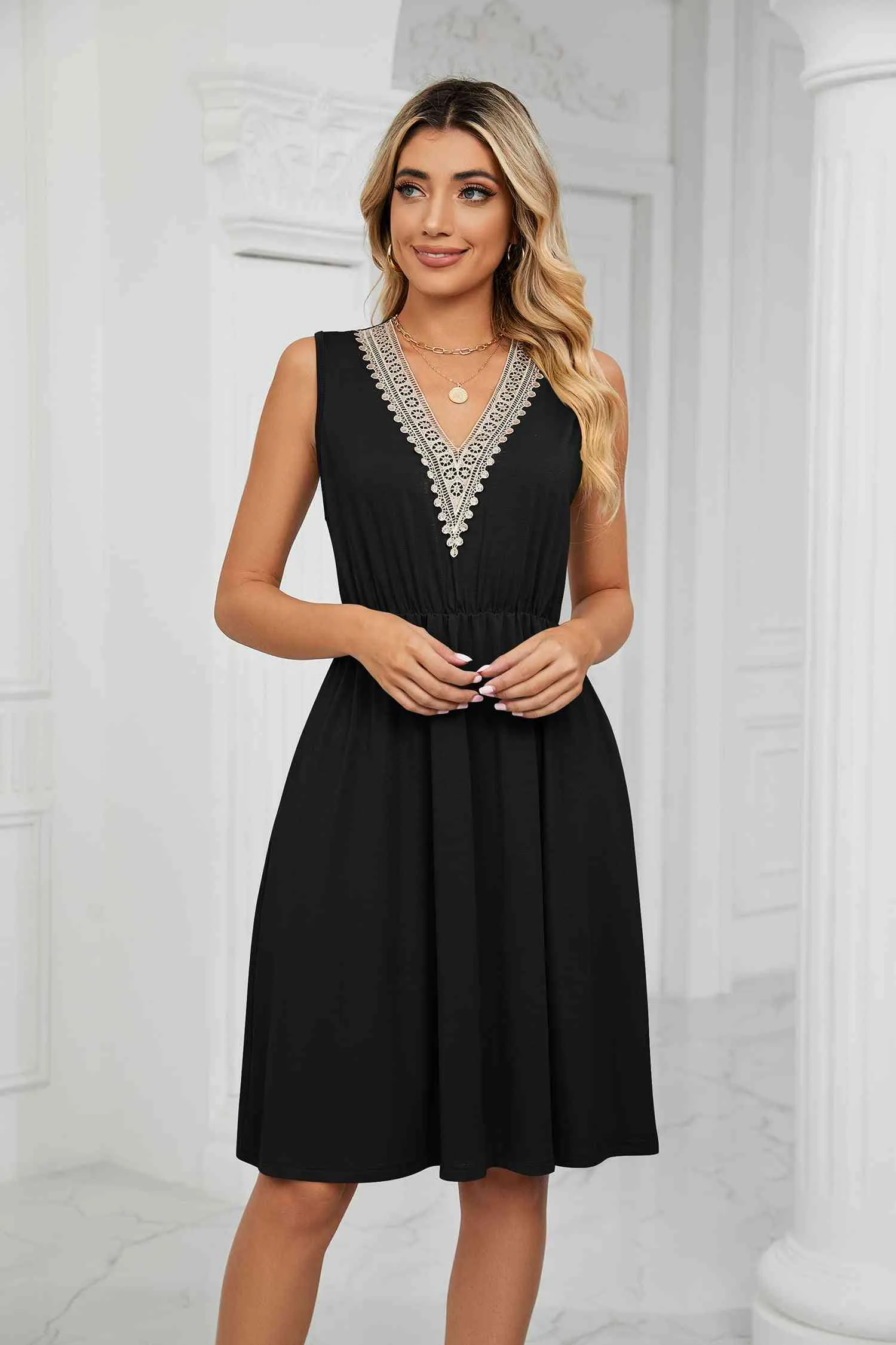 Layla Contrast V-Neck Sleeveless Dress -- Deal of the day!