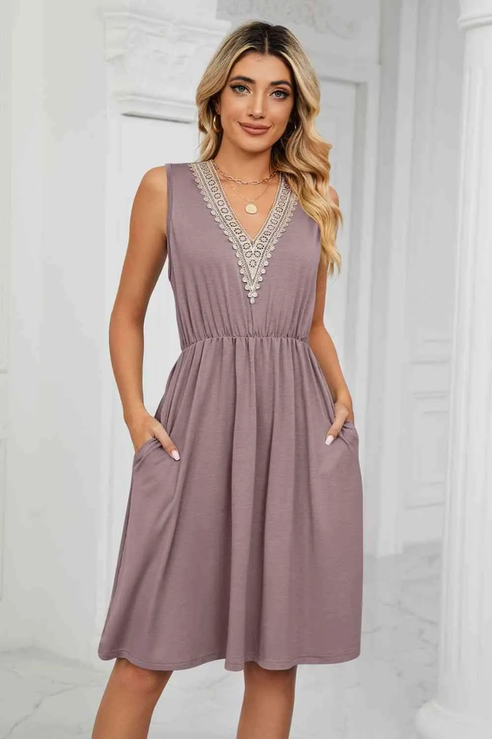 Layla Contrast V-Neck Sleeveless Dress -- Deal of the day!