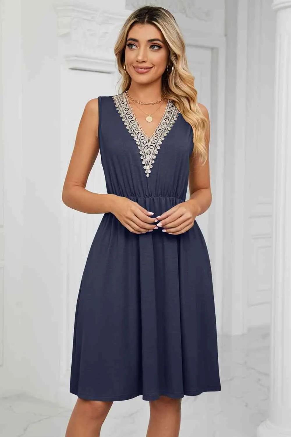 Layla Contrast V-Neck Sleeveless Dress -- Deal of the day!