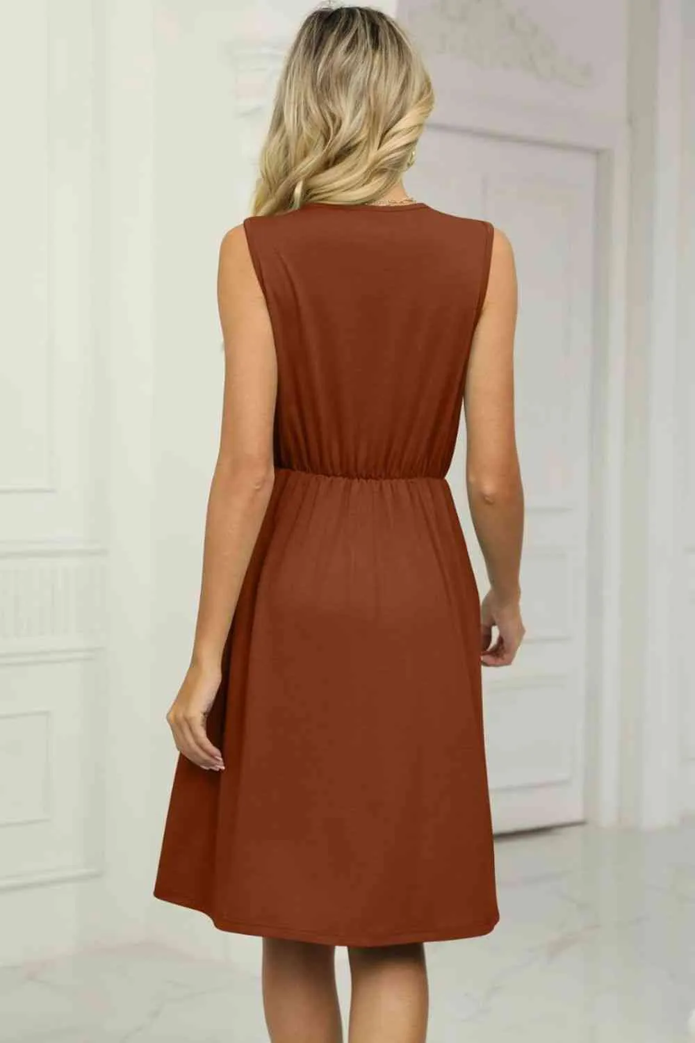 Layla Contrast V-Neck Sleeveless Dress -- Deal of the day!