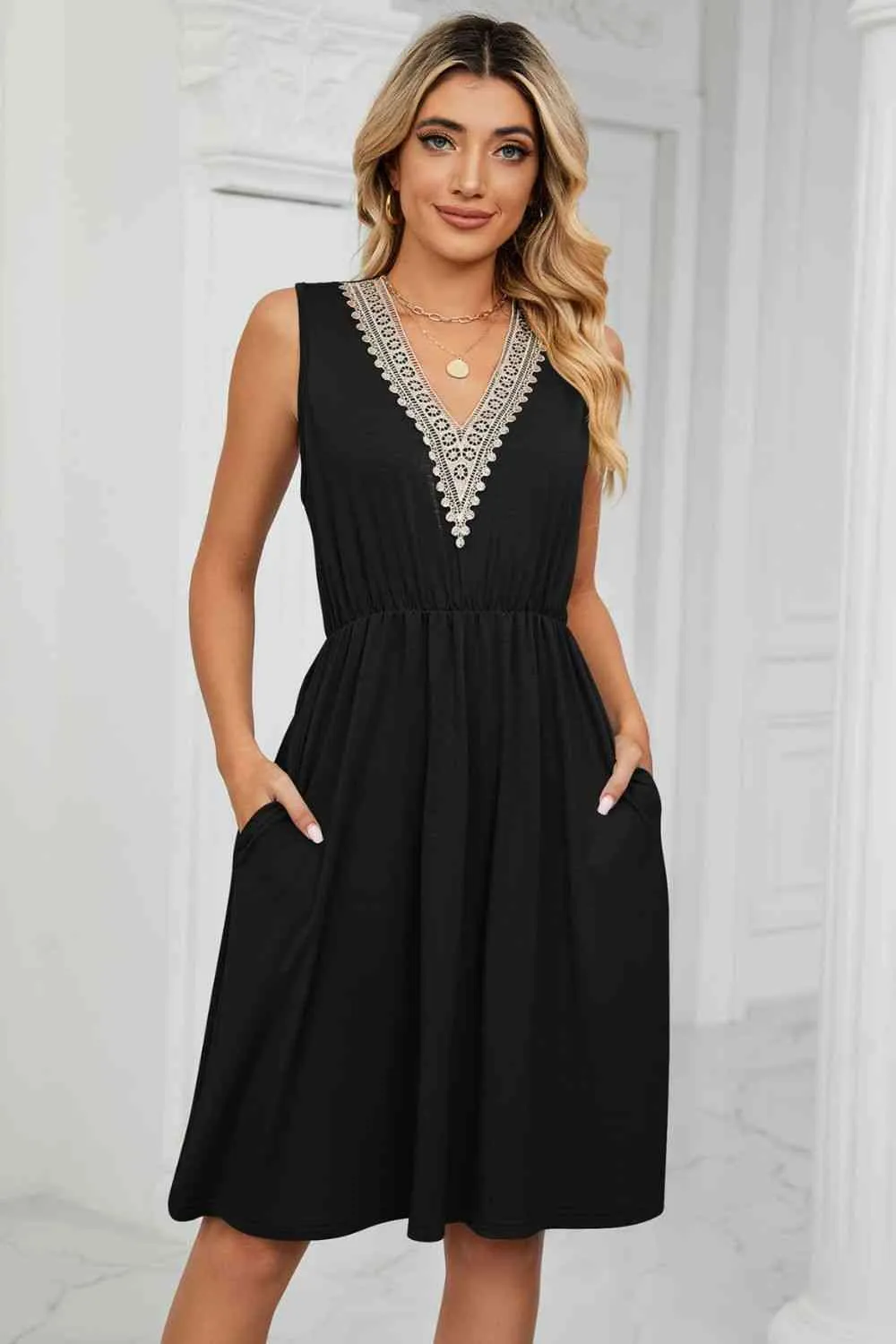 Layla Contrast V-Neck Sleeveless Dress -- Deal of the day!