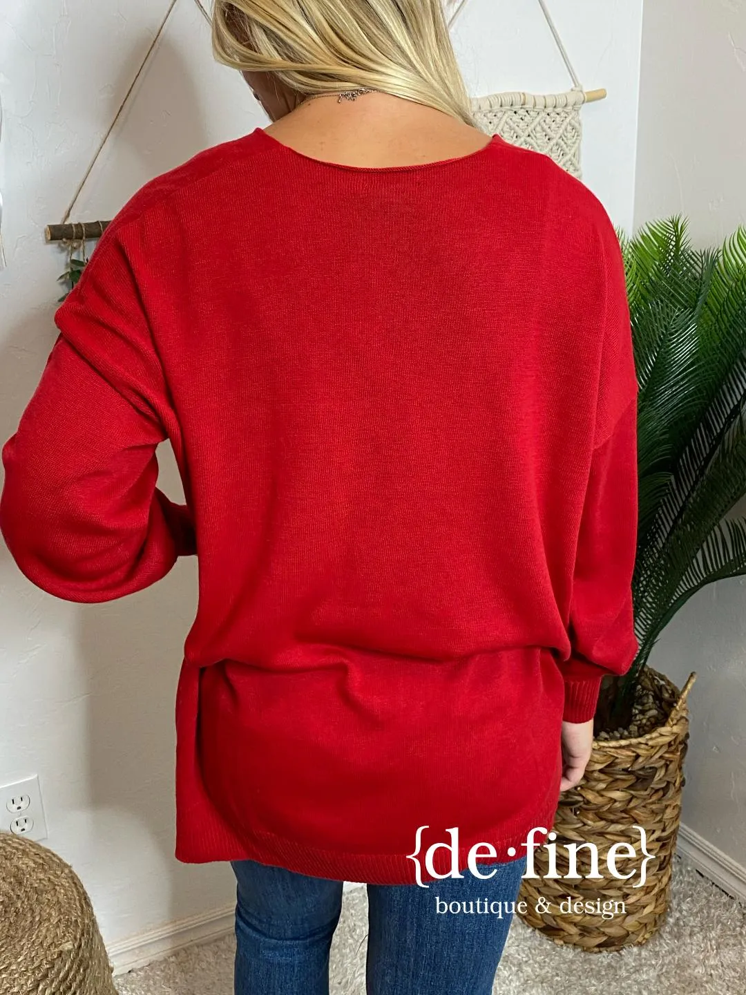 Lightweight V Neck Sweater in Curvy - 3 Colors