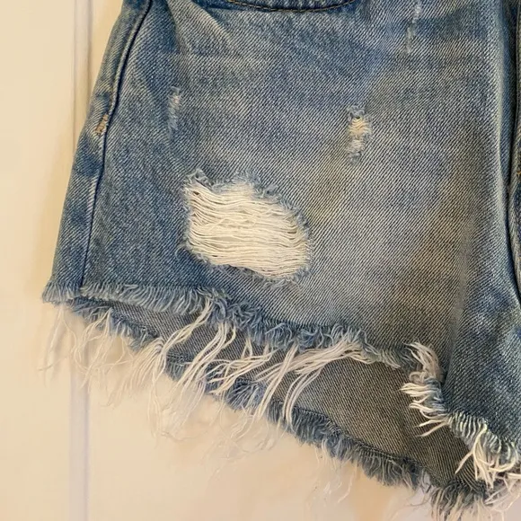Lovers   Friends Denim Jean Shorts, size 24, GREAT condition
