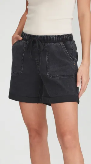 MAGGIE | Shorts Black