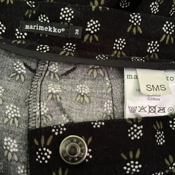 Marimekko Katki Designer Floral Print Shorts / 039895 100% Cotton Sz 38 SMS