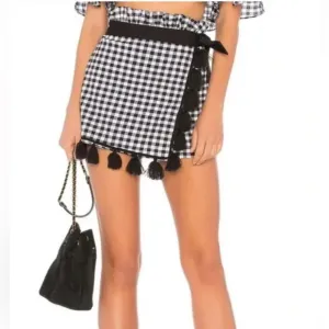 MISA LOS ANGELES KAYIN BLACK WHITE GINGHAM WAIST TIE Shorts Skort Size Small
