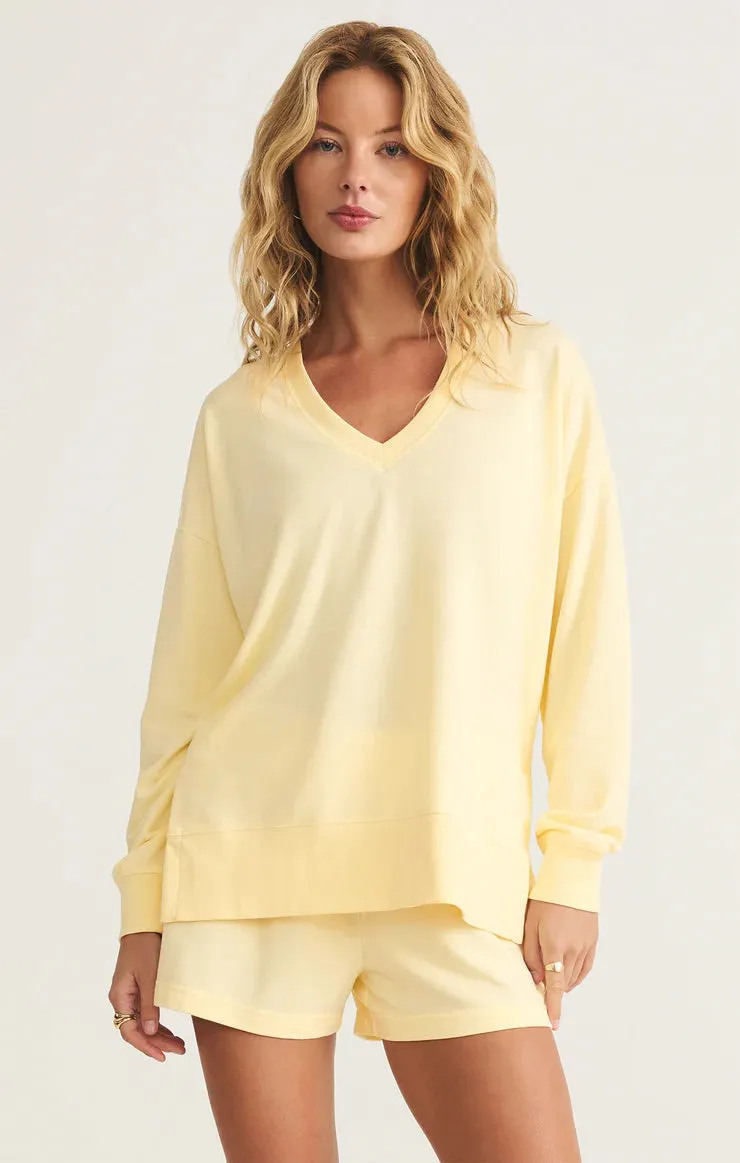 Modern V-Neck Weekender-Mellow Yellow