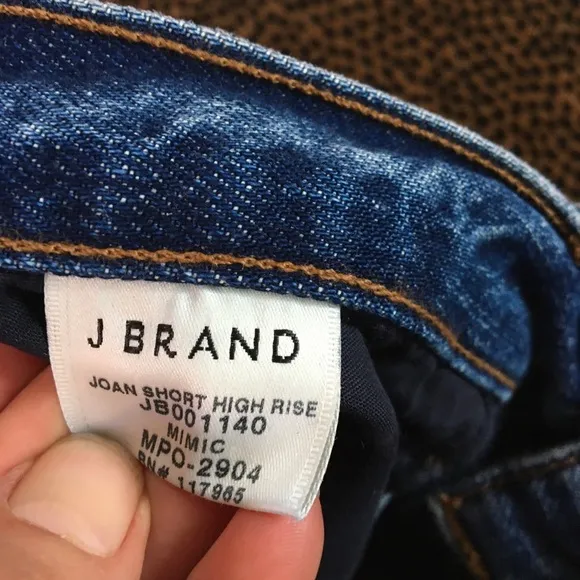 NWT, darling J Brand denim shorts!