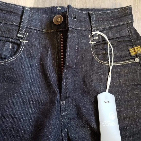 NWT G-STAR RAW DENIM/NEW RADAR WOMEN’S SHORTS