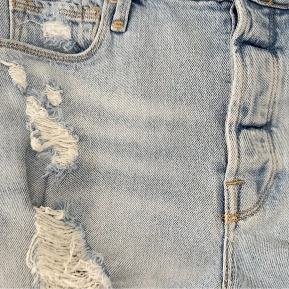 NWT Good American Bombshell Denim Jean Shorts 27