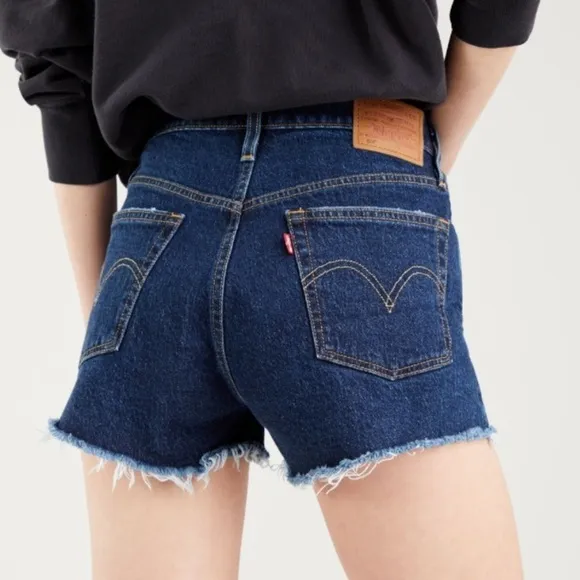 NWT Levi’s 501 Original High Waist Denim Shorts In Salsa Center