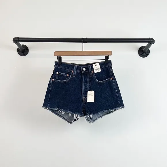 NWT Levi’s 501 Original High Waist Denim Shorts In Salsa Center