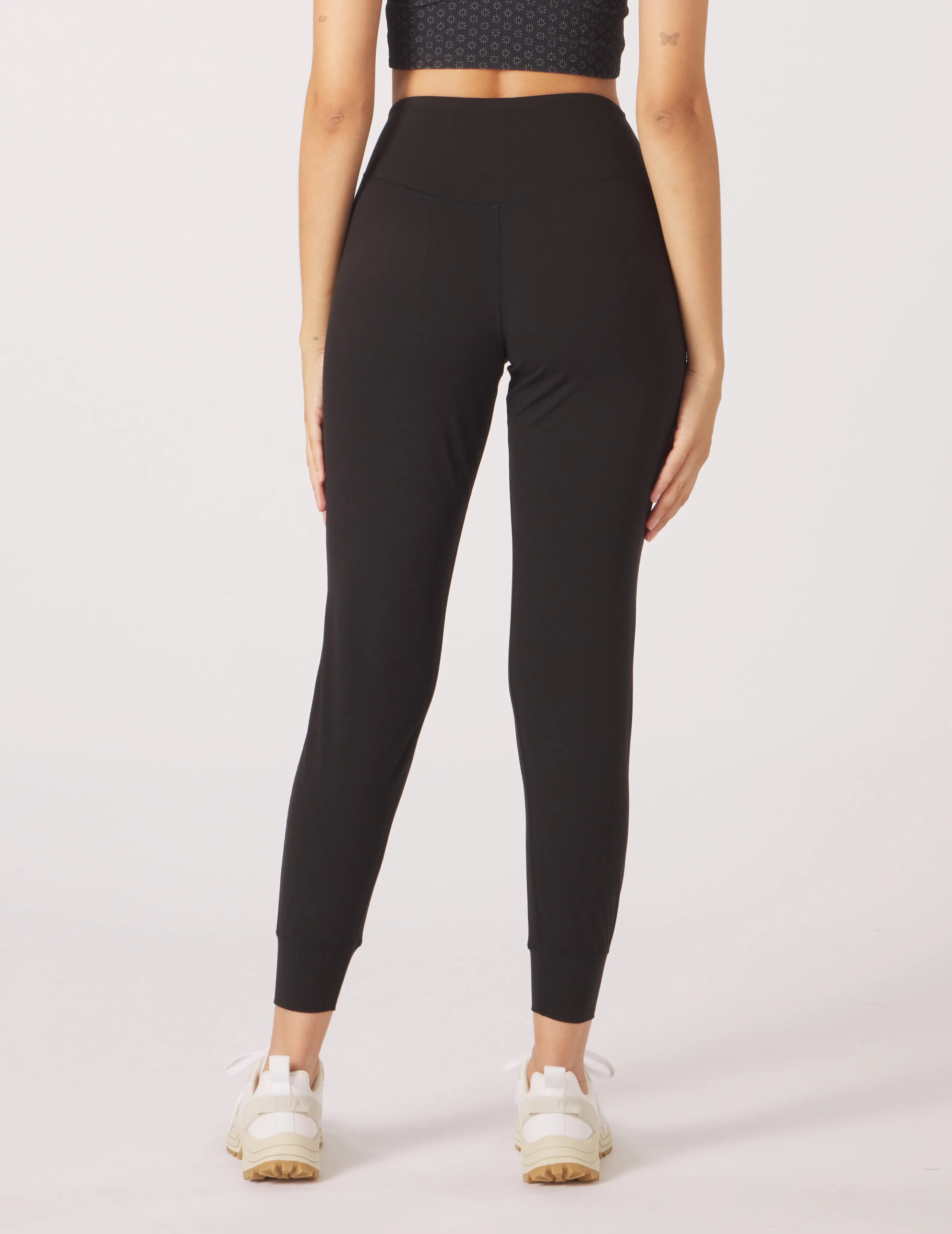 Pure Jogger: Black