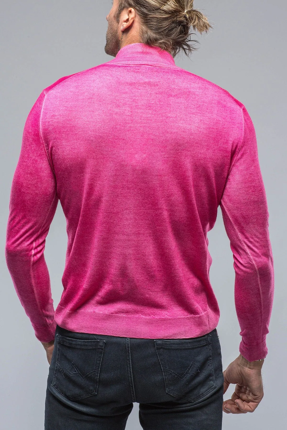 Queniin Cashmere Quarter Zip in Pink Inferno