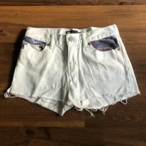 Rare Levi's White Denim Shorts w/pocket patterns
