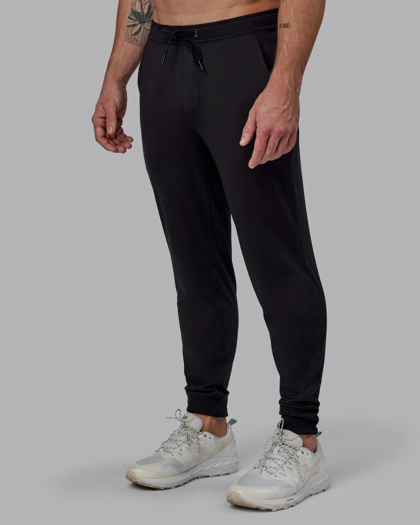 Restore CloudFLX Jogger - Black