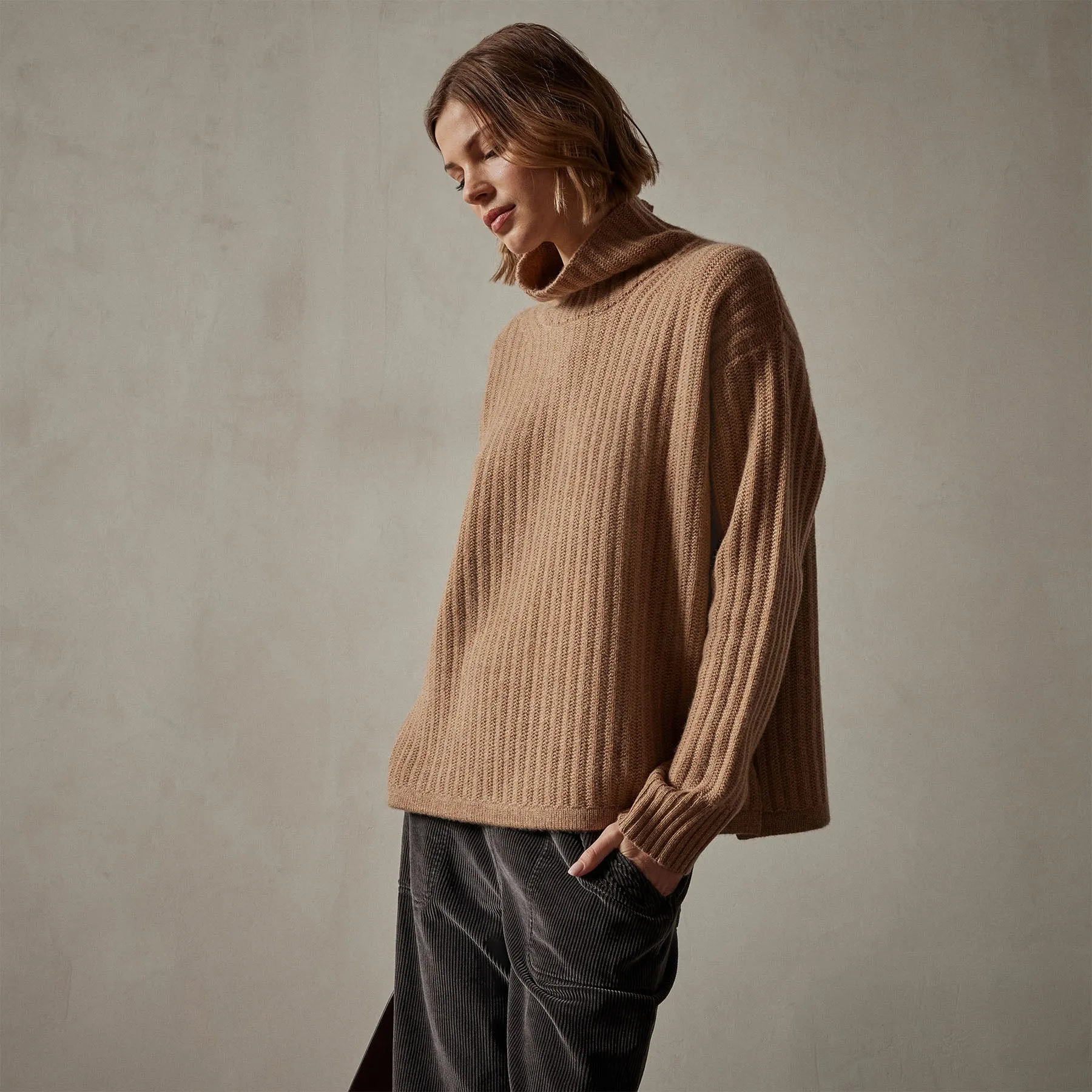 Ribbed Cashmere Funnel Neck - Caramel