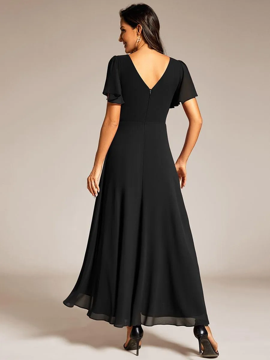 Robe de soirée formelle en mousseline de soie à double col en V et taille ajustée