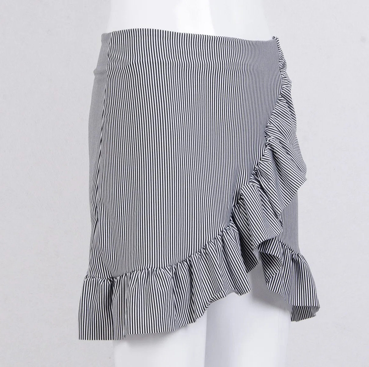 Ruffle Plaid Short Skirt (2 Styles)