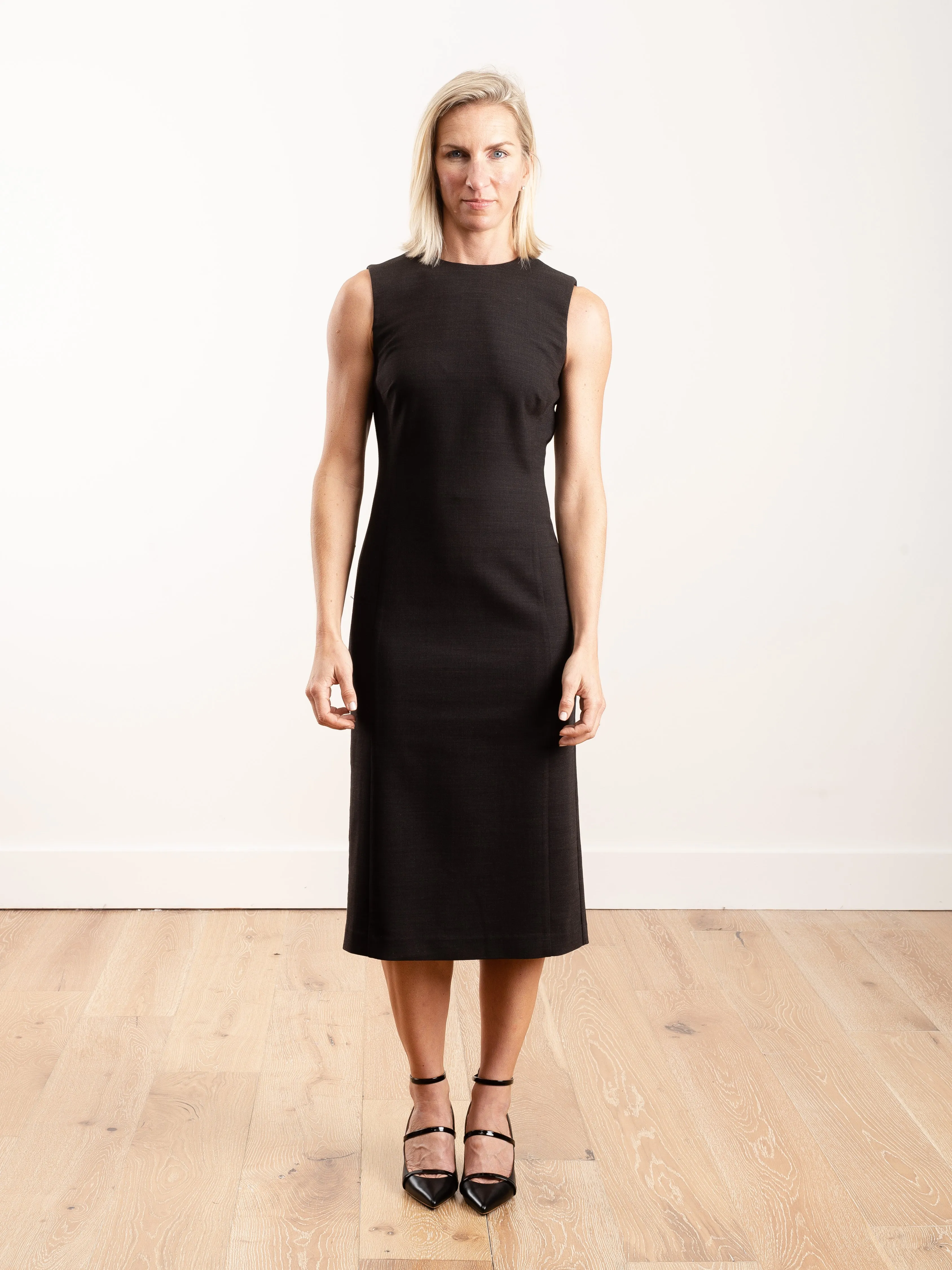 shift dress with detachable bow