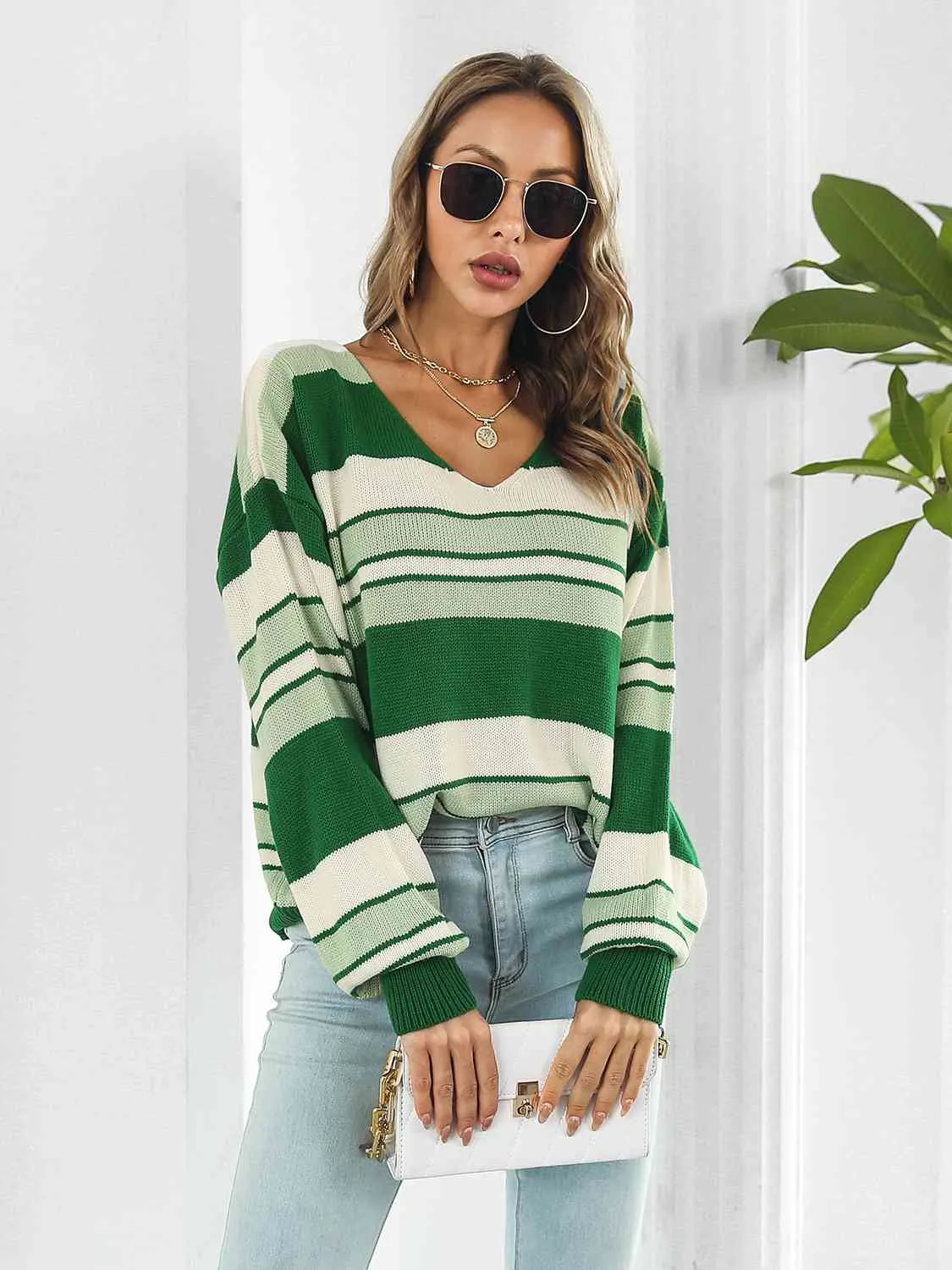 Striped V-Neck Long Sleeve Knit Top(3 Colors)