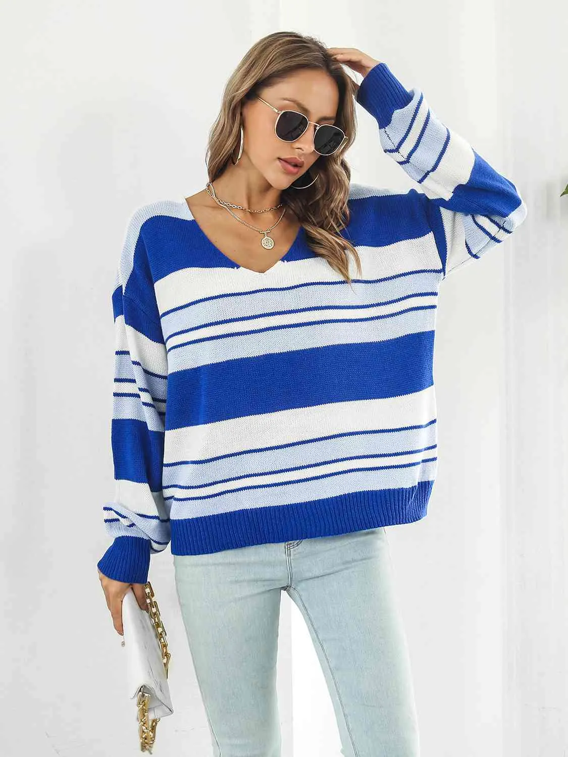 Striped V-Neck Long Sleeve Knit Top(3 Colors)