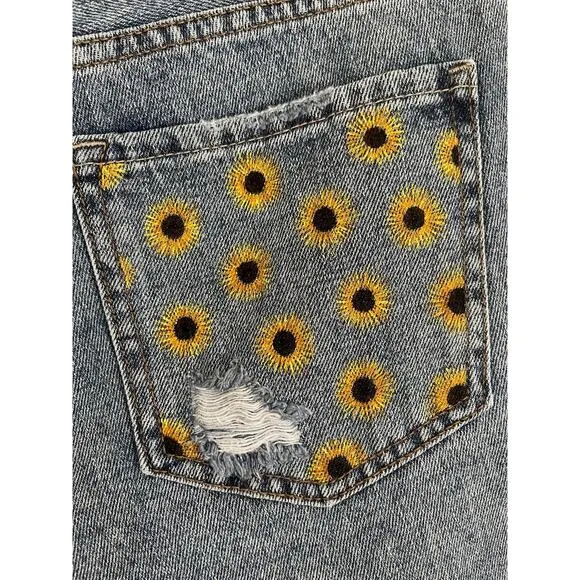Sunflower Hand Painted Denim Shorts NWT Just Black Denim Medium