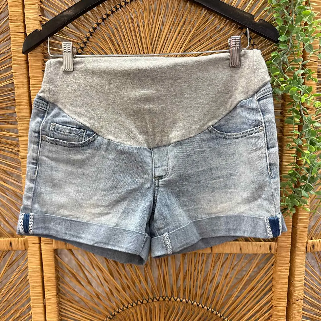 Thyme Maternity SHORTS matern
