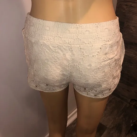 Vera Wang princess doily shorts size extra small