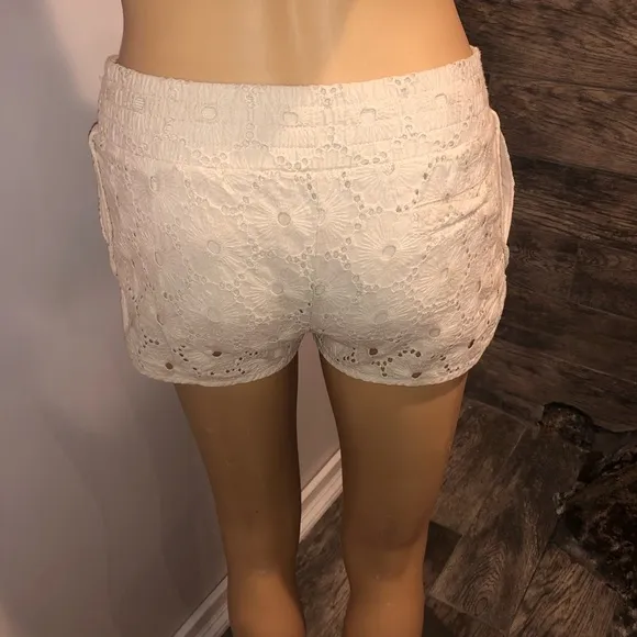 Vera Wang princess doily shorts size extra small